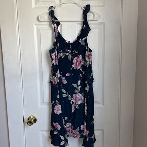 Cupcakes and cashmere loraine dress from revolve size 10 floral READ